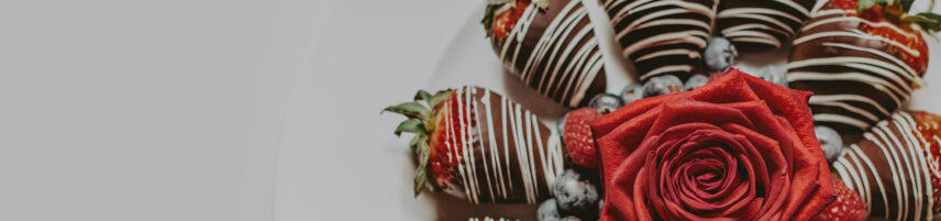 Chocolate covered strawberries catered to a romantic wedding at the Pillar & Post in Niagara-on-the-Lake