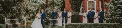 Group wedding shot included in wedding packages at the Pillar and Post Hotel in Niagara-on-the-Lake