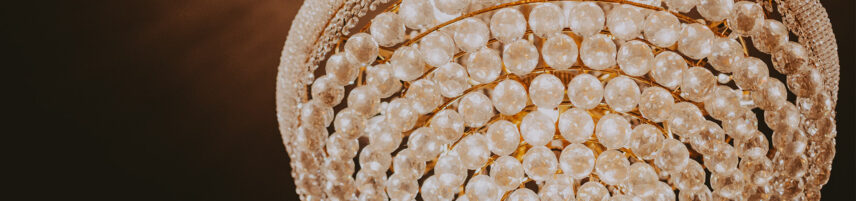 Ornate chandelier at Queen's Landing hotel in Niagara-on-the-Lake