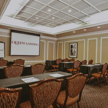 Trillium meeting space for small meetings and breakout rooms at Queen's Landing in Niagara-on-the-Lake
