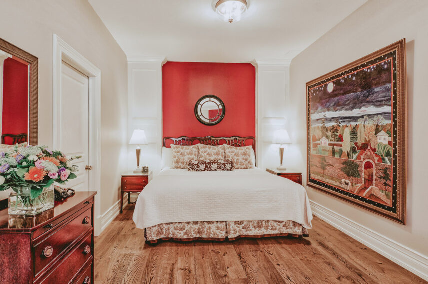 Premium Guest Suite with a king bed at Inn On The Twenty in Jordan Village