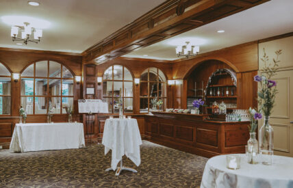 Regent venue for small meetings and breakouts at the Pillar & Post Hotel in Niagara-on-the-Lake