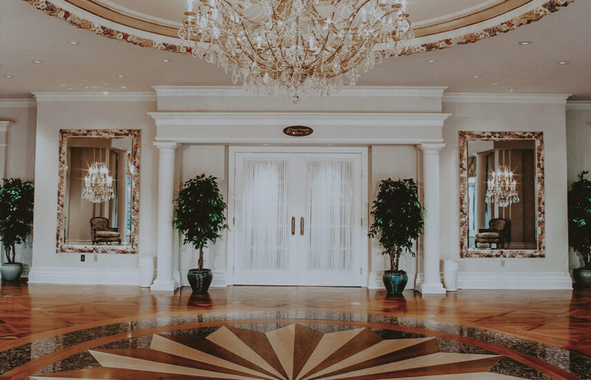 Atrium venue for small meetings and breakout rooms at the Queens Landing Hotel in Niagara-on-the-Lake