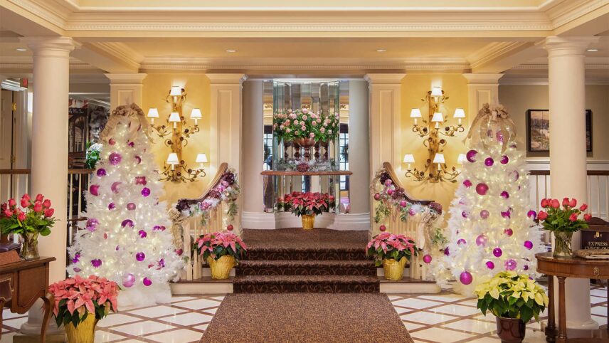 Holiday decorations at Queen's Landing Hotel in Niagara on the Lake