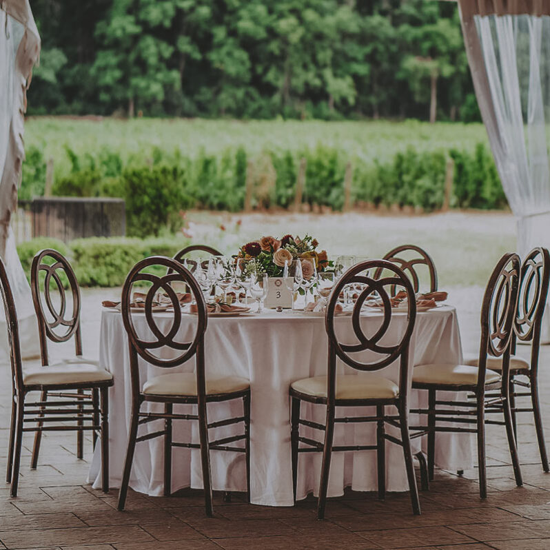 A wedding reception table at Château des Charmes in Niagara-on-the-Lake.