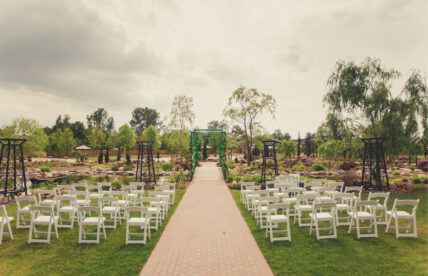 Aisle view of Pont du Mont wedding venue at the Pillar & Post Hotel in Niagara-on-the-Lake