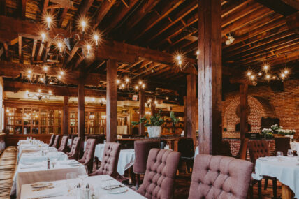Interior of Cannery Restaurant at Pillar and Post in Niagara-on-the-lake