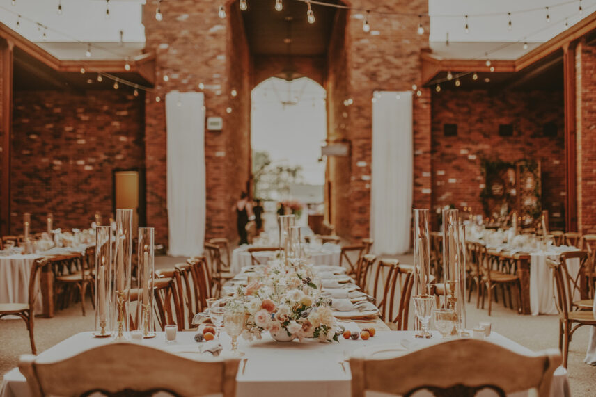 Hare Wine Co Wedding in the courtyard in niagara on the lake