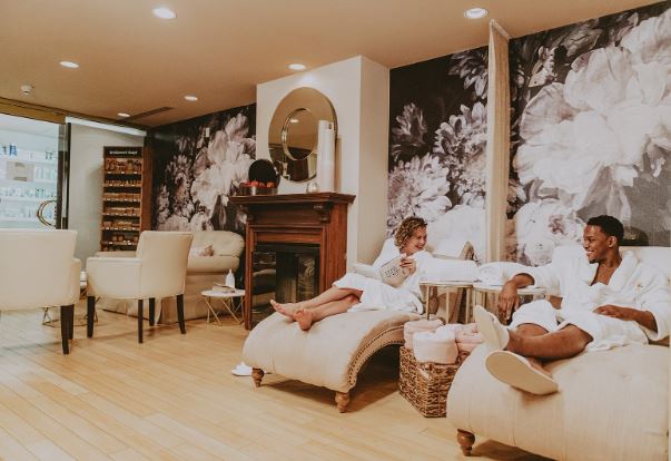 Visit a luxury spa in Niagara on the Lake as part of your 3-day weekend itinerary