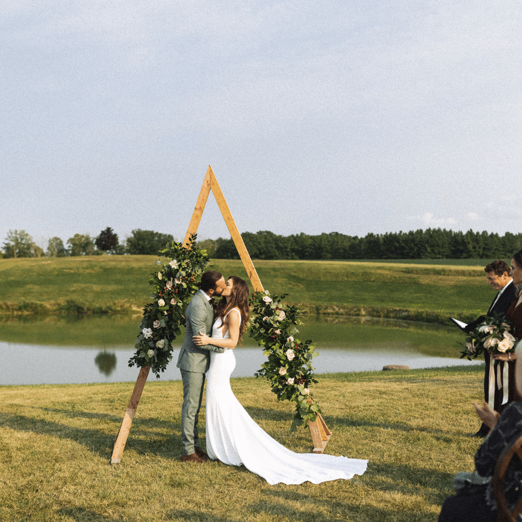 Vintage Hotels wedding at Sue-Ann Staff Winery in Niagara-on-the-Lake, Ontario.