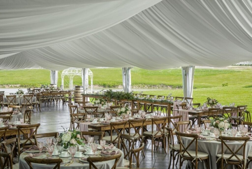 Tent wedding venue at Sue-Ann Staff Estate Winery in Jordan, Ontario