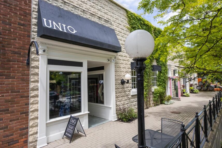 The front entrance to Uniq Boutique in the Niagara Benchlands.