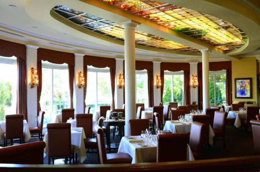 Dine at Tiara Restaurant during the fall in Niagara-on-the-Lake