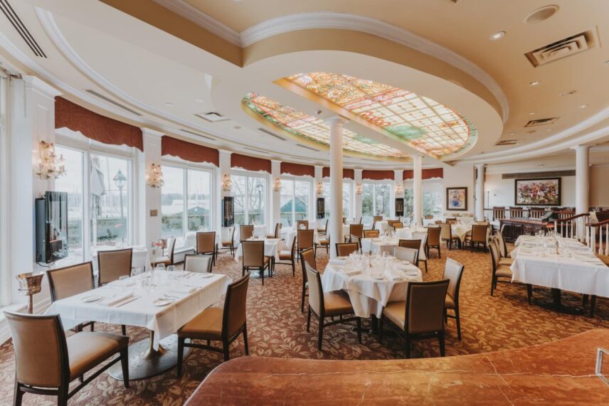 Mother’s Day brunch at the Tiara Restaurant in Niagara-on-the-Lake.
