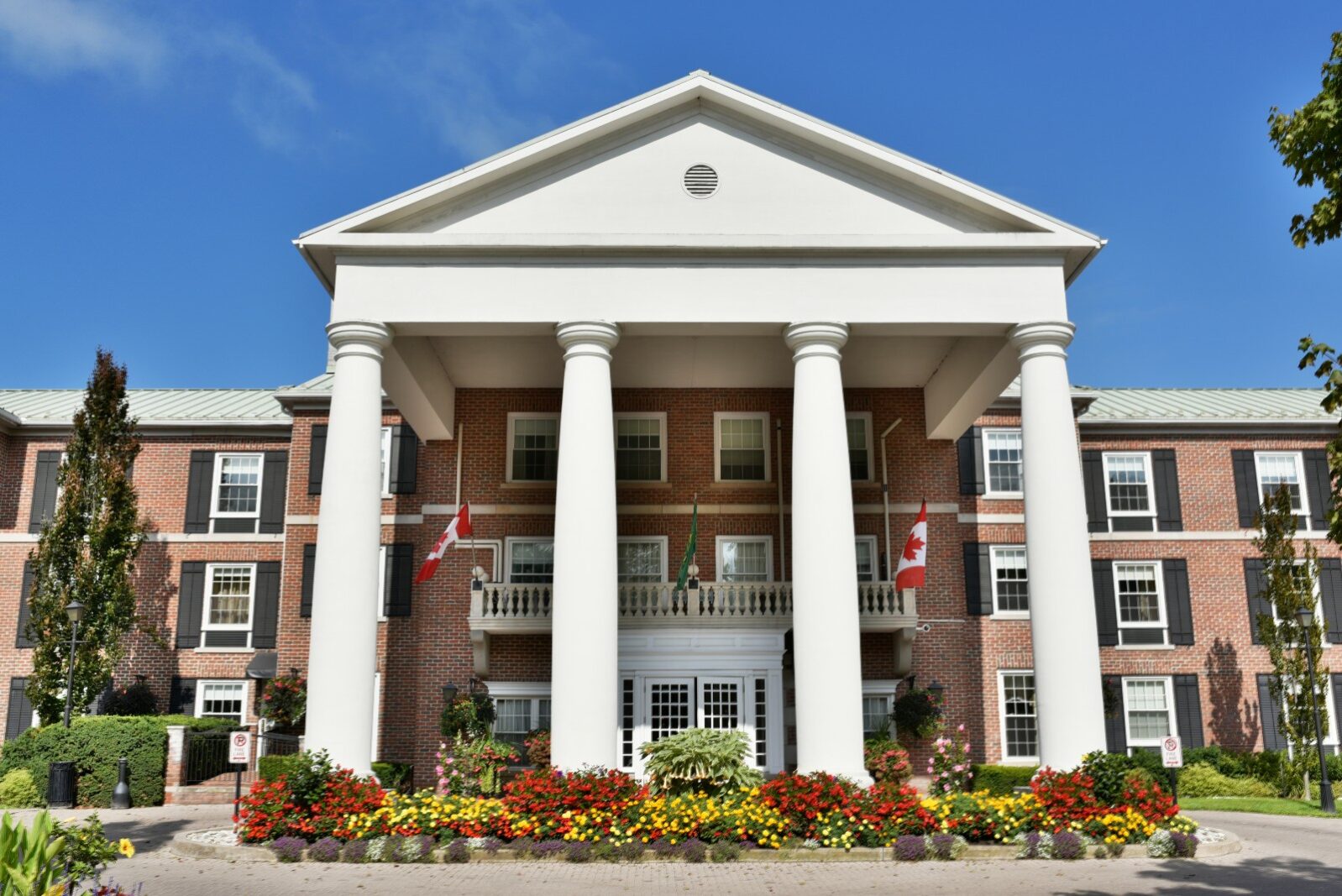 Queen's Landing Hotel, rated the number one hotel in Niagara on the Lake, Ontario