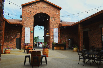 Hare Wine Co., a winery meeting venue with outdoor activities in Ontario