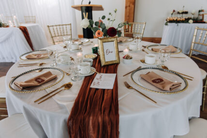 A wedding tablescape designed by a wedding planner