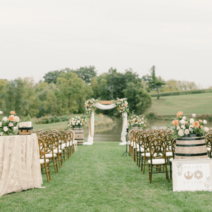 An outdoor wedding ceremony at Sue-Ann Staff Winery in Niagara-on-the-Lake.
