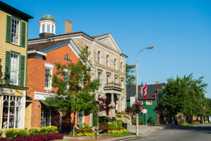 Explore Old Town during your off-site meeting in Niagara on the Lake