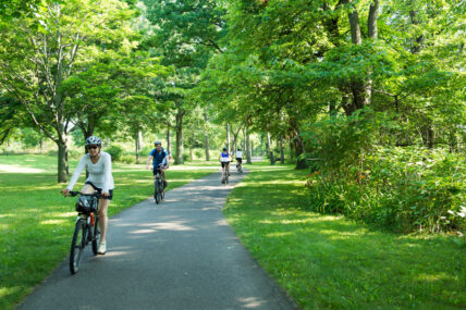 Biking through Queenston Heights Park, a family activity in Niagara on the Lake