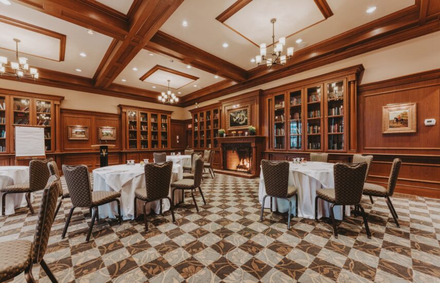 Olde Library venue for large meetings and conferences at the Pillar & Post Hotel in Niagara-on-the-Lake.