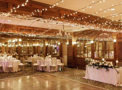 Wedding reception in the Upper Canada Hall ballroom wedding venue at the Pillar & Post in Niagara-on-the-Lake