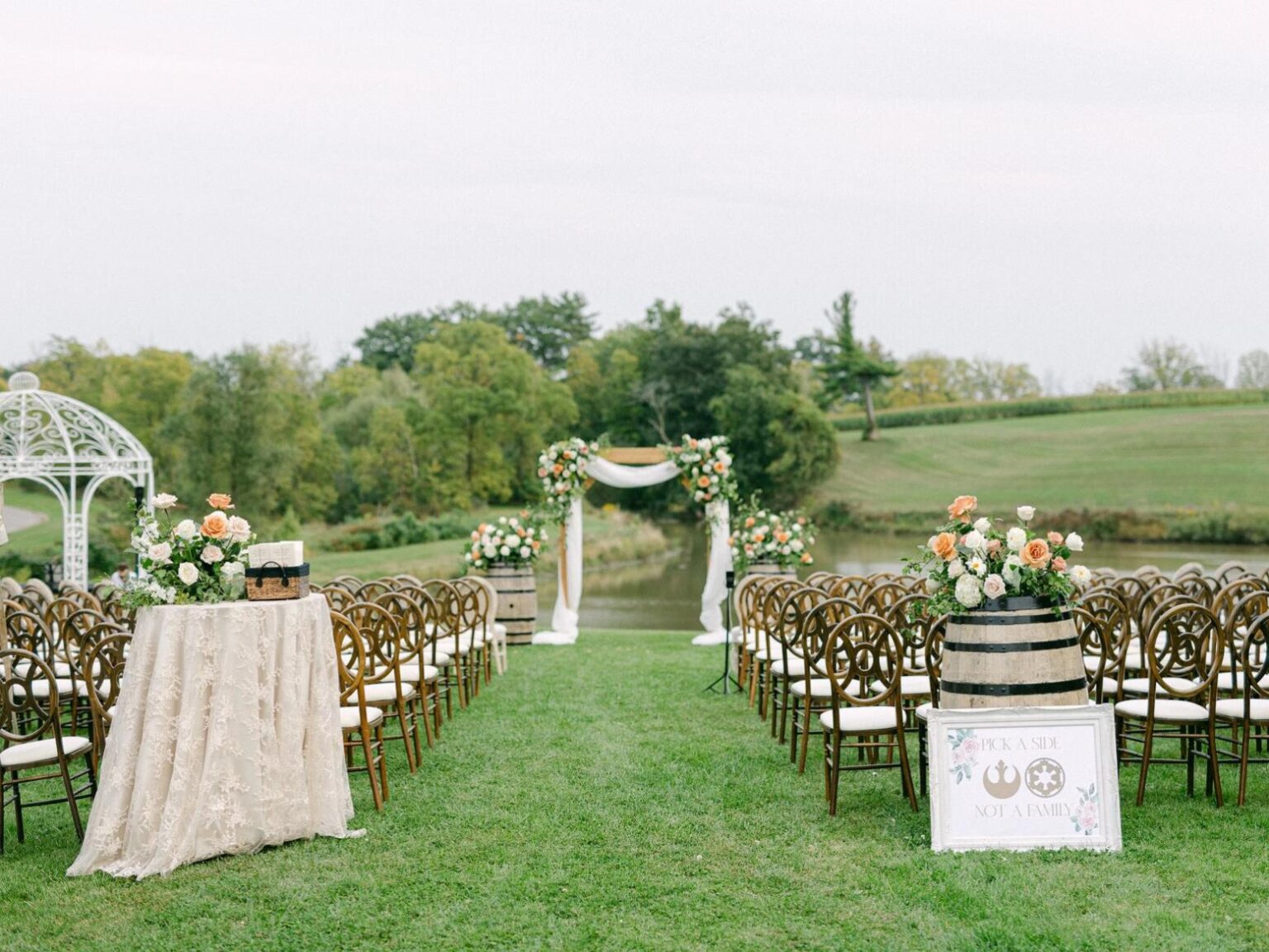 5 Stunning Vineyard Wedding Ceremony Locations Near Toronto | Vintage ...