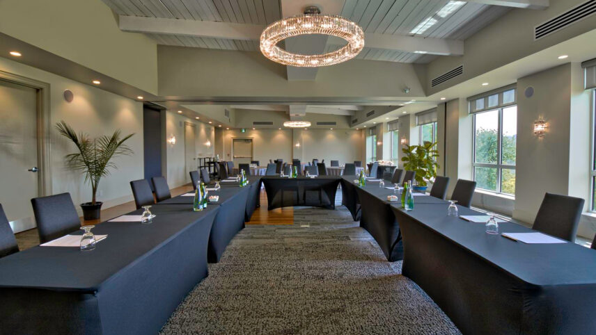 Planning a successful conference with Vintage Hotels.