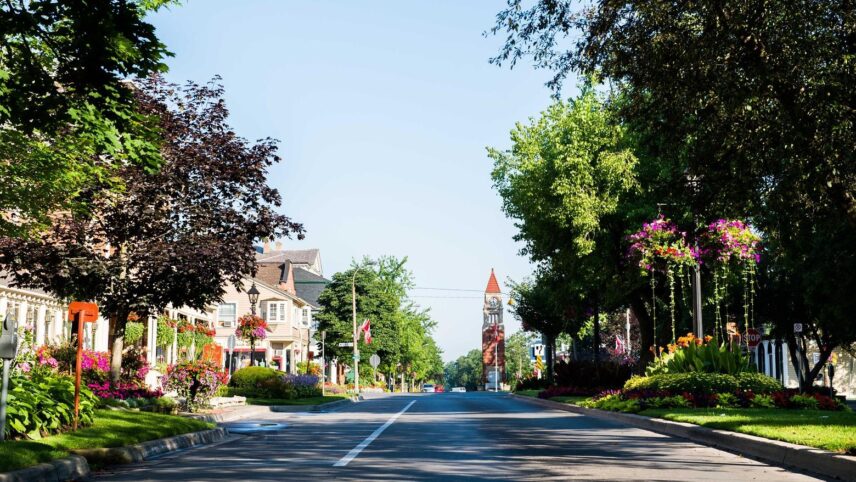 Visit Niagara-on-the-Lake in the summer with Vintage Hotels