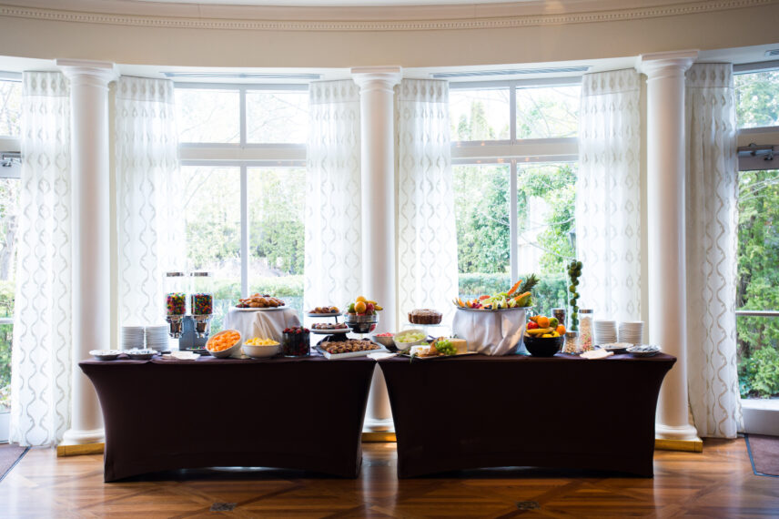 Catering & Refreshments for corporate events at Queen’s Landing.