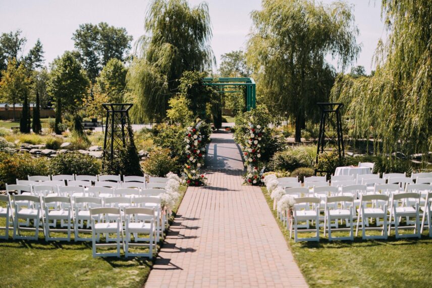 Guest view of Pont du Monet wedding venue at the Pillar & Post Hotel in Niagara-on-the-Lake