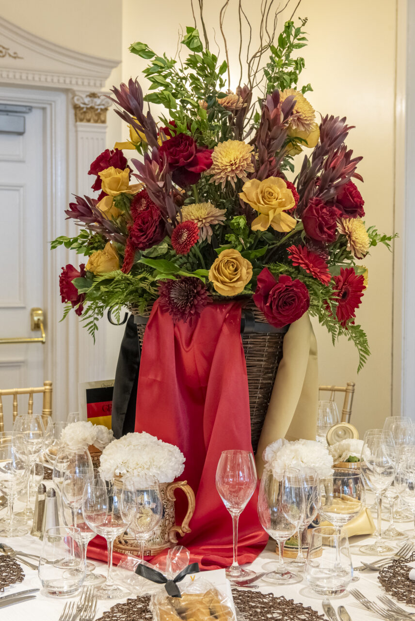 Birds of a Feather Gala Dinner for Niagara-on-the-Lake In Bloom