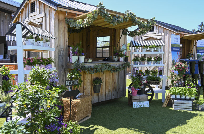 Garden Fair at Pillar and Post with local vendors, floral displays, and visitors browsing artisan booths