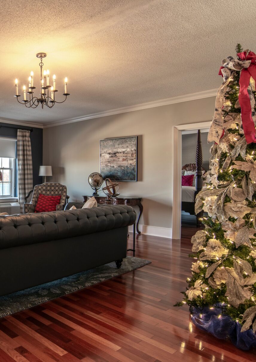 Add a touch of Christmas Magic to your stay at Vintage Hotels in Niagara-on-the-Lake.