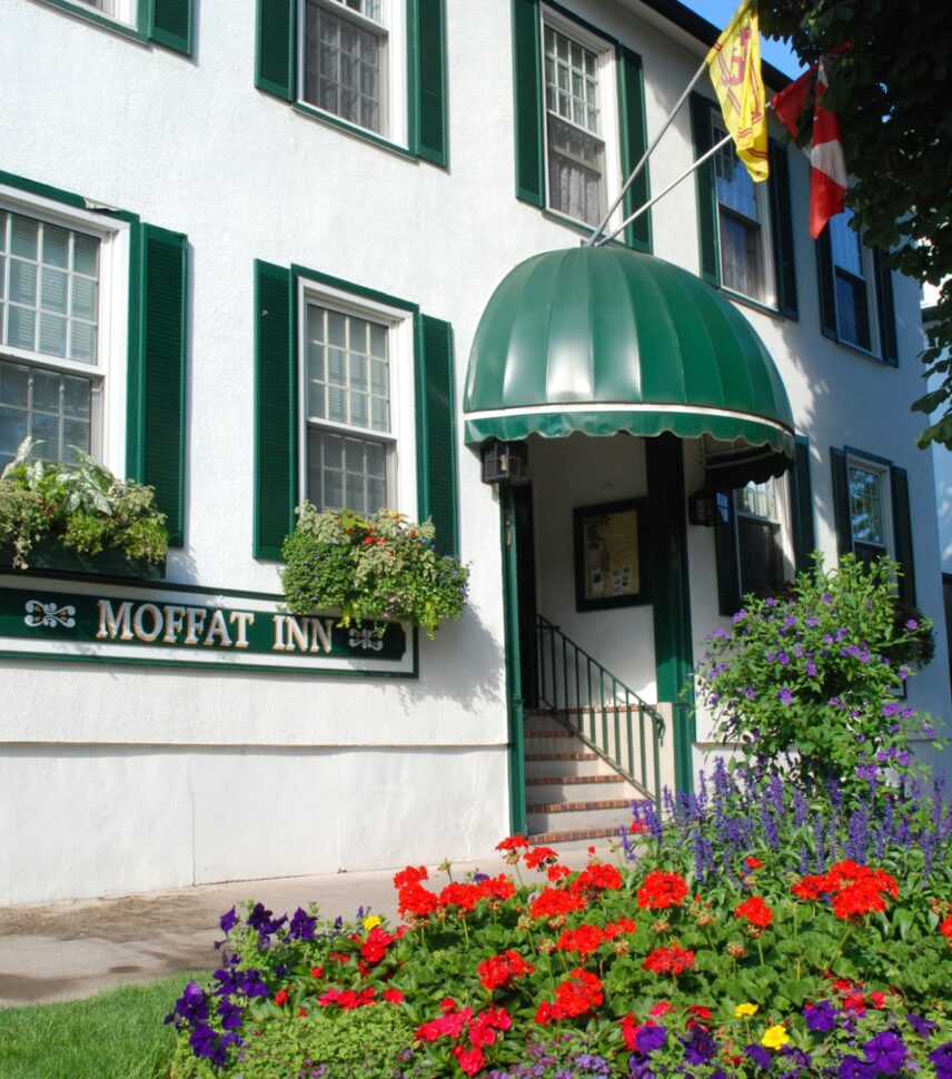 Exterior of the Moffat Inn in Niagara-on-the-Lake.