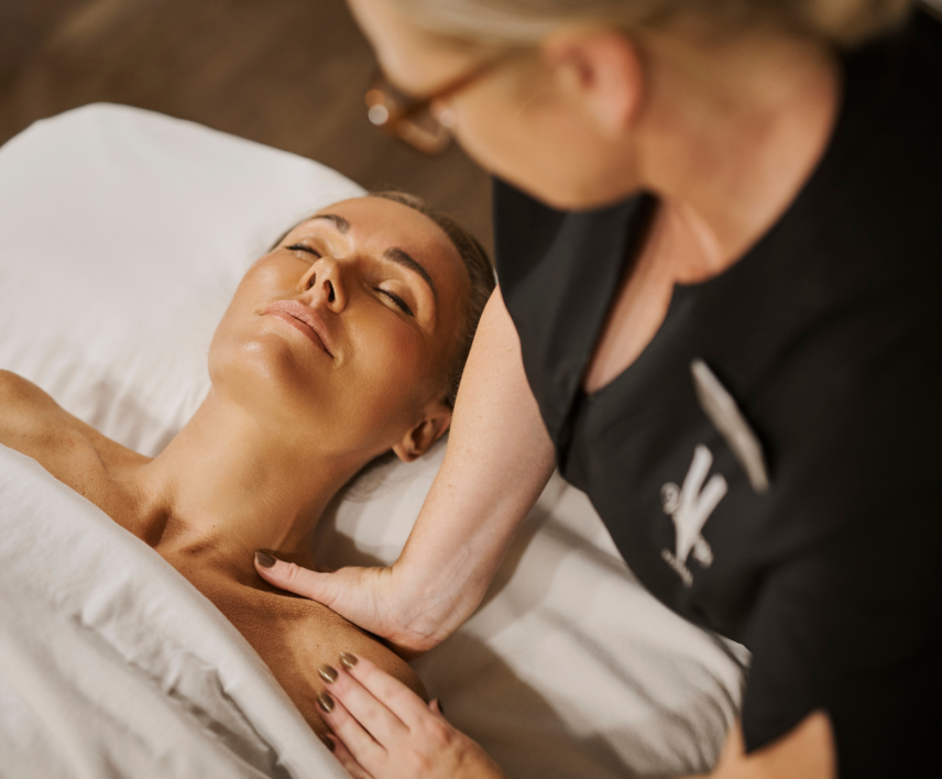Women having massage at Vintage Hotels 100 Fountain Spa within the Pillar and Post in NIagara-on-the-Lake